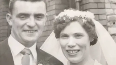 Elaine Boxer John and Mary Boxer on their wedding day on 23 July 1960