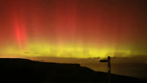 WeatherWatchers/Steve BB Northern lights in Muston