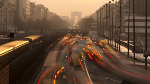 Getty Images Paris traffic