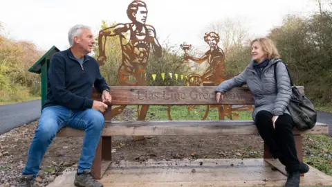 Mark Radford Photography David Moorcroft and Eileen Sheridan with their statues