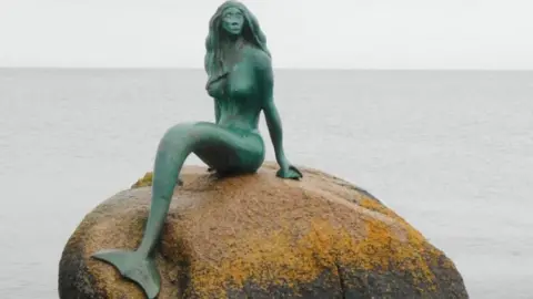 Richard Sutcliffe/Geograph Mermaid of the North