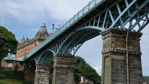 Nick Addey Spa Bridge, Scarborough