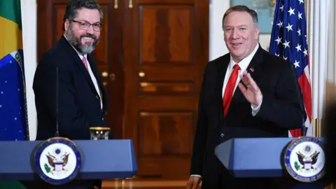 Getty Images Brazilian foreign minister Ernesto Araujo and Mike Pompeo