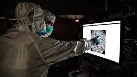 J.Orrell/SLAC National Accelerator Laboratory) Image inspection