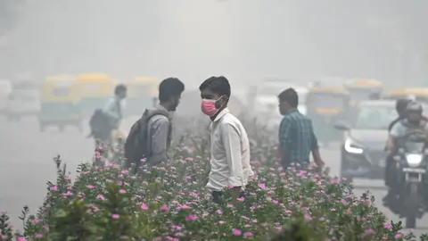 Delhi Air Pollution: Schools Shut As Air Quality Turns Severe