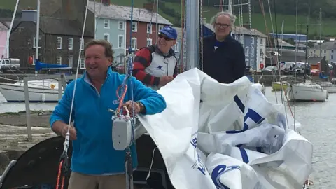 BBC Dafydd Hughes on board Bendigedig