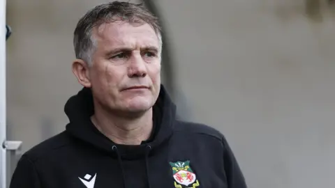 Dynamic Phil Parkinson: Boss Stays Calm After Stoke Defeat But Do Wrexham Need Changes? Wallpaper Photography Dynamic Phil Parkinson: Boss Stays Calm After Stoke Defeat But Do Wrexham Need Changes? Wallpaper Photography