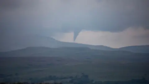 Daniel Meredith Photography Funnel cloud