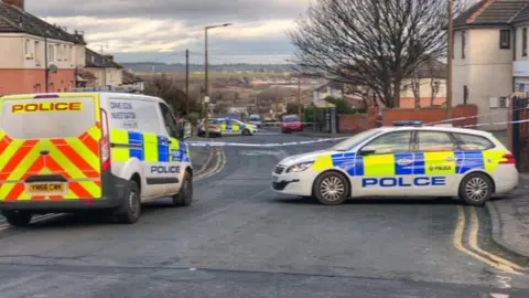 BBC Police cordon in Wath