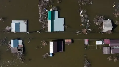 Reuters Aerial view of flooding in Orsk - 13 April