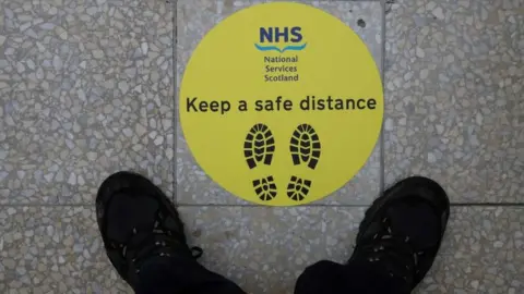 Getty Images social distancing sign