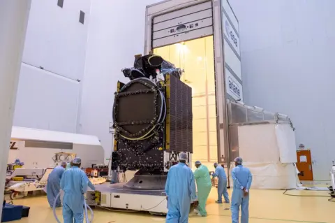 ARIANESPACE/ESA/P.BAUDON Azerspace-2/Intelsat-38