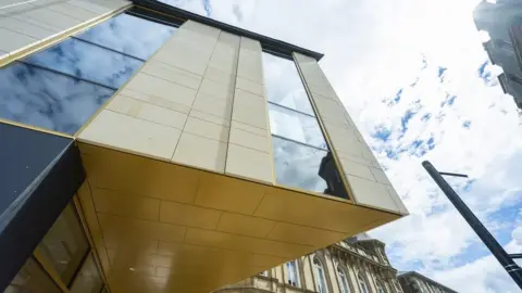 Phil Wilkinson New building