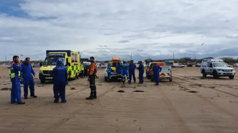 Burnham-on-Sea Coastguards Crews at scene of rescue