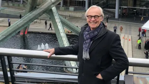 Wal van Lierop Dr Wal van Lierop