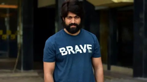 Getty Images Kannada cinema actor Yash seen promoting his upcoming movie 'KGF' at the hotel Novotel in Mumbai.