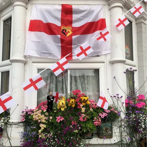 Farzana Chaudry Knitted England players in a window box