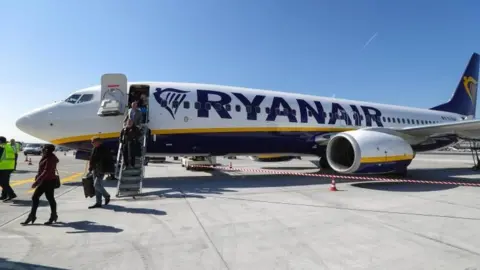 EPA Ryanair plane