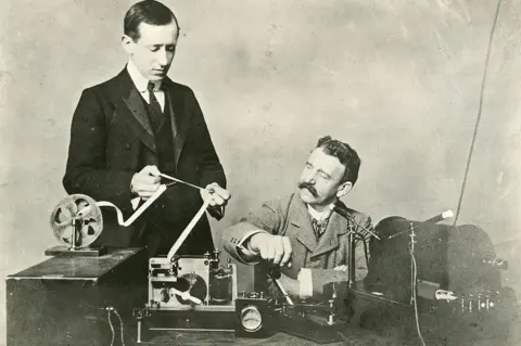 Getty Images Guglielmo Marconi and George Kemp