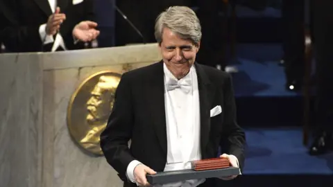 Getty Images Robert Shiller accepts the Nobel Prize