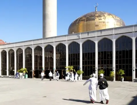 PA Regents Park Mosque