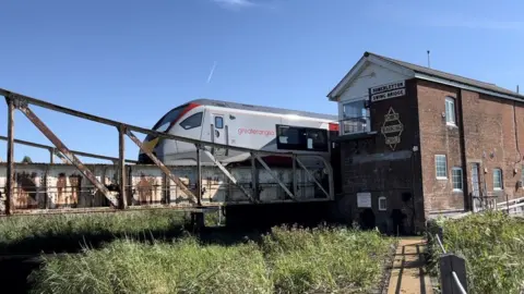 Somerleyton swing-bridge.