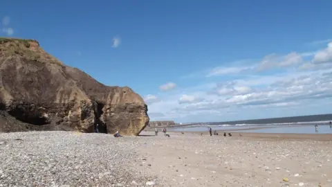 David Brown/Geograph Seaham beach