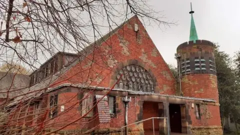 Paul Tarry via Historic England Nottingham chapel