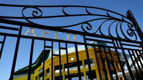 gates of Wimbledon tennis club