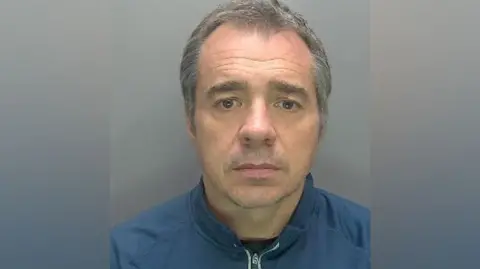 Cambridgeshire Police Police custody image of Robert Hammond