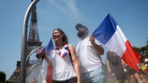 Spectators in Paris