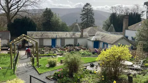 St Ronan's Wells, Innerleithen