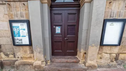Valenta/Geograph Invergordon Town Hall