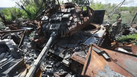 A destroyed Russian tank in Ukraine