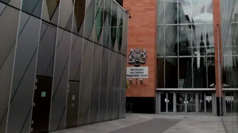 Jaggery/Geograph Manchester Magistrates' Court