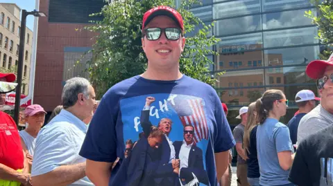 Trump rally participants