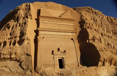 Richard Duebel Nabataean tomb