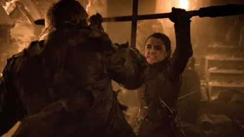 HBO Ayra Stark in battle