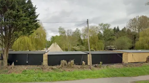 Riverside Barns, Frogge Street, Ickleton