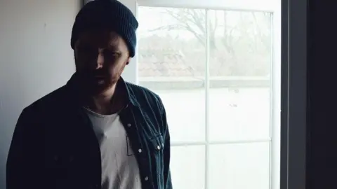 Tom Corneill Tom Corneill