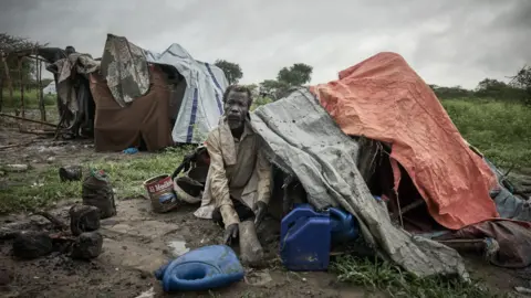 Christina Simons People living in makeshift shelters in Abyei town in South Sudan