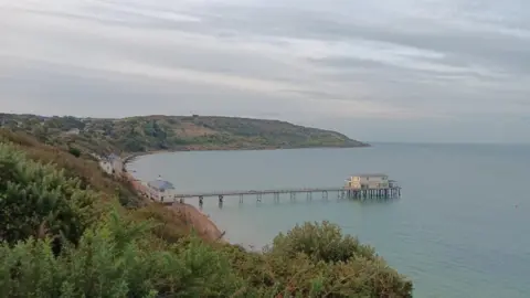 Sheila THURSDAY Totland Bay