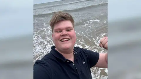 The Hull Boy Marcus on a beach run