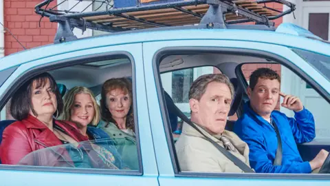 Ruth Jones, Joanna Page, Melanie Walters, Rob Brydon, and Mathew Horne pictured on set in Trinity Street, Barry.