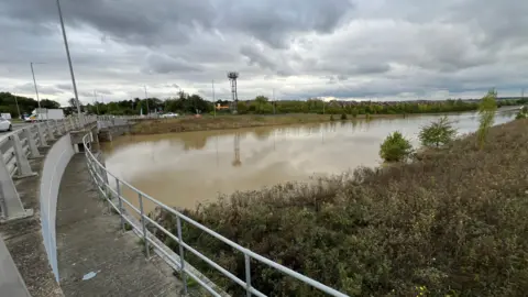 Steve Hubbard/BBC A421 Marston Moretaine severely flooded