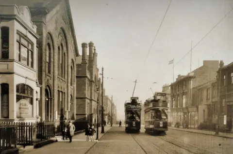 Remembering the Past Howard Street taken from Northumberland Square approx 1910s