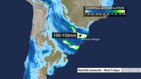 Map showing forecast of rainfall amounts