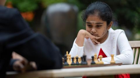  Young chess champions Bodhana Sivanandan, aged 8, and Shreyas Royal, aged 14 play a game of chess during a visit to 10 Downing Street, hosted by Prime Minister Rishi Sunak and Secretary of State for Digital, Culture, Media and Sport Lucy Frazer.