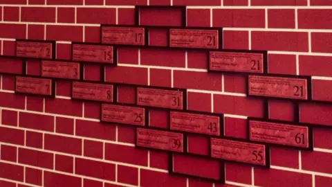 Renato Niemis Mock-up of memorial for King's Road, St Albans