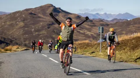 Paul Campbell Etape Loch Ness